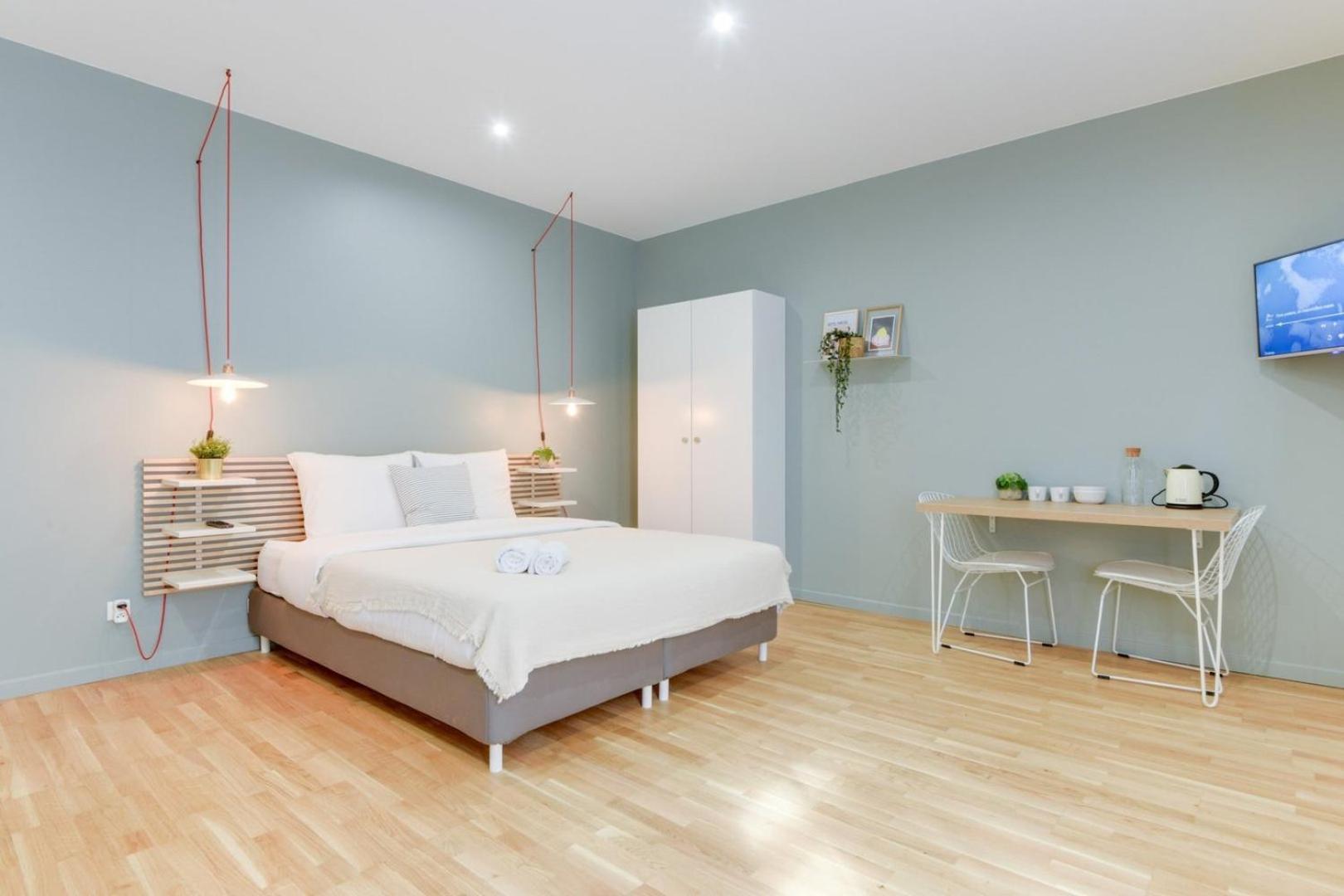 Studio Near Train Station Лил Екстериор снимка